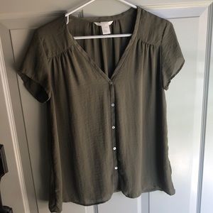 Cute Lightweight Olive Green Blouse Top